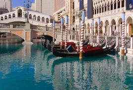 Kanal Grande in most Rialto s Tur Tur Turizem dobita nov pomen